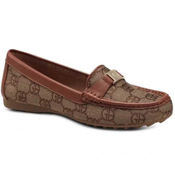 Giani Bernini Women's Dailyn Memory Foam Slip on Loafers Brown Logo Design - Picture 1 of 9